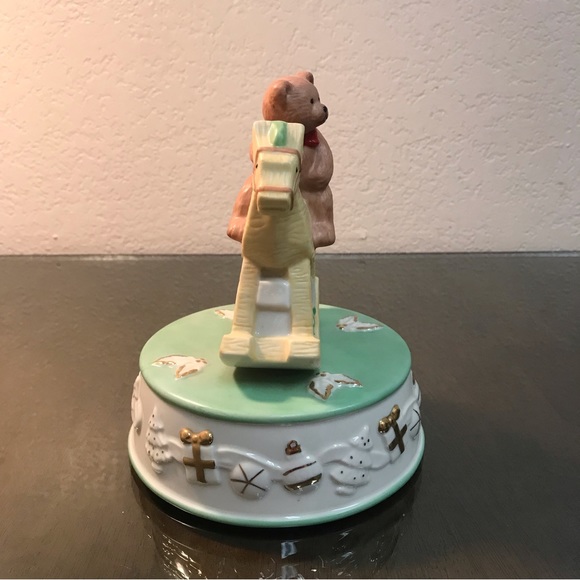 Musical  “The First Noel” 🎶 Teddy Bear on a Rocking Horse - Picture 7 of 7